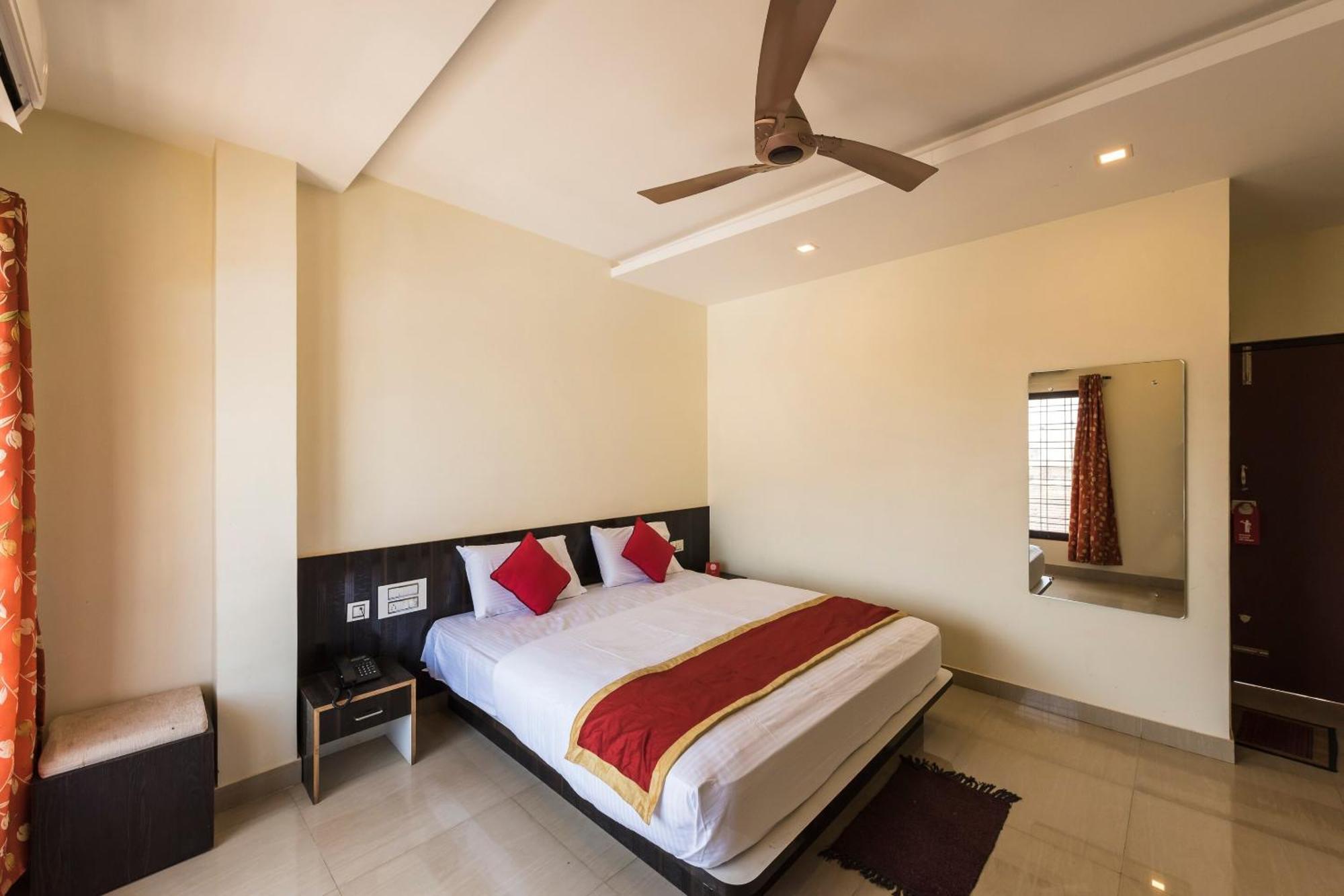 Hotel O Sri Venkatesha Residency Chikmagalūr Zewnętrze zdjęcie